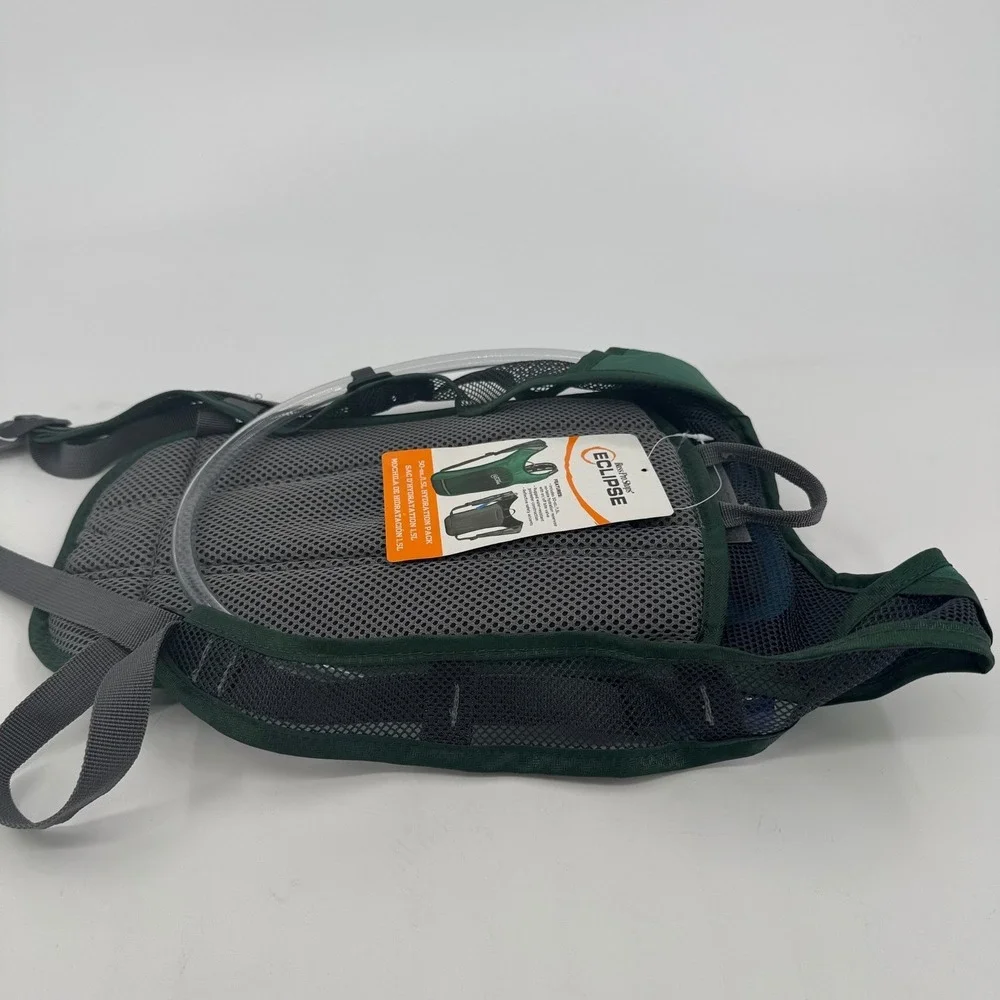 Bass Pro Shops Eclipse‎ 50oz 1.5L Hydration Pack Green Hiking Backpack HP013 NEW